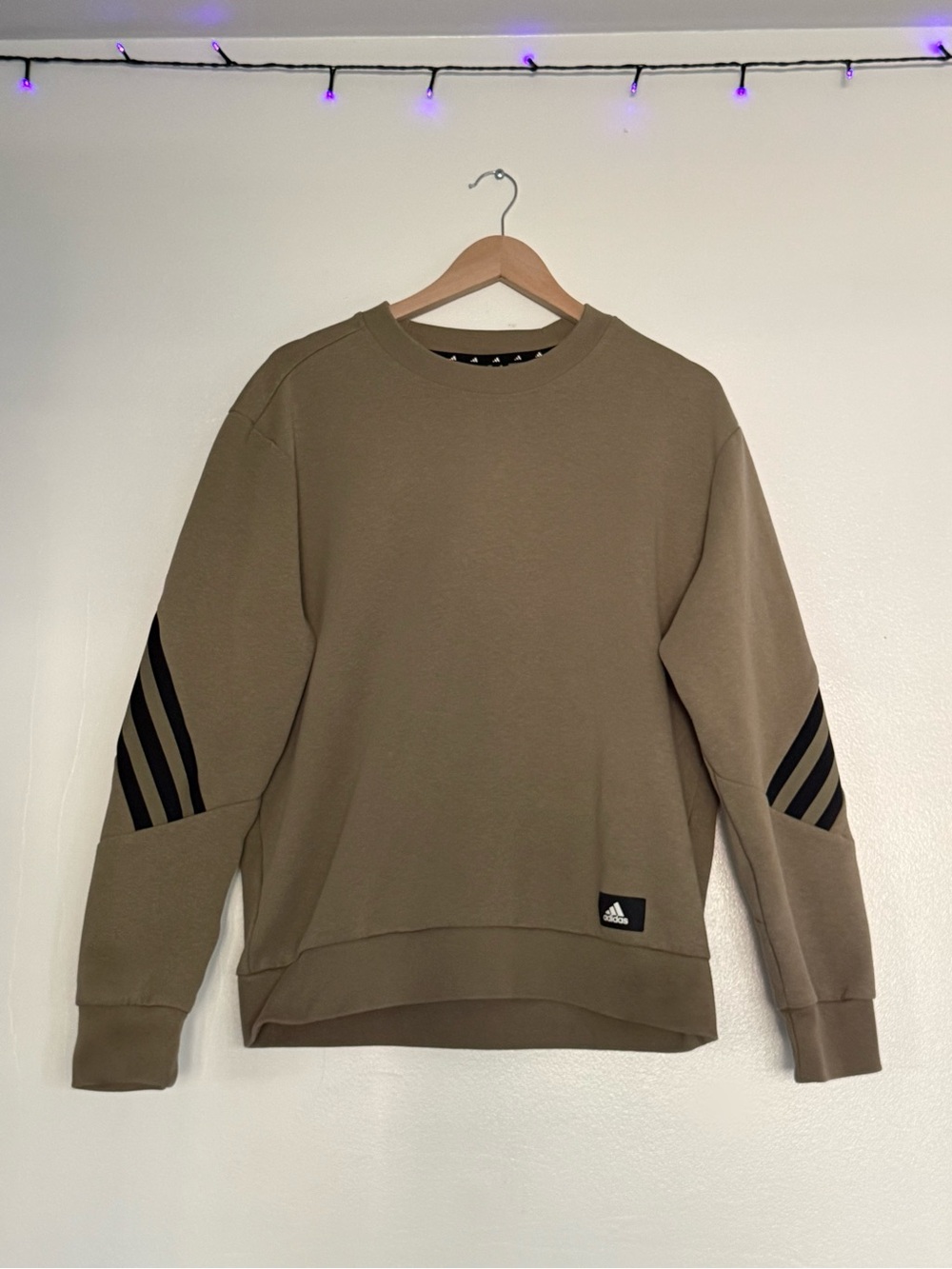adidas Men’s Crewneck Sweatshirt in Olive with Black Stripes